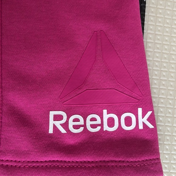 Relaxed shorts pink reebok NWT - Picture 3 of 3
